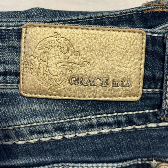 Grace in LA jeans with embellished pockets - Picture 2 of 10